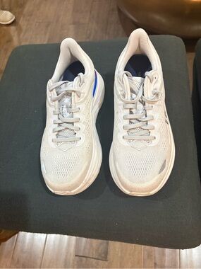 Hoka Men's Athletic Shoes in Light Gray with Blue Accent